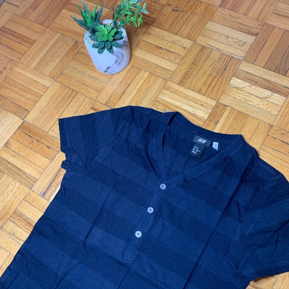 H&M Navy Blue Striped Button Up V Neck Henley Tee